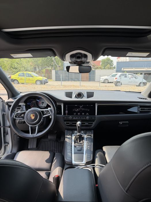 Porsche Maccan S