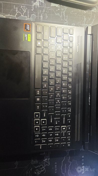 Acer nitro v16s AI