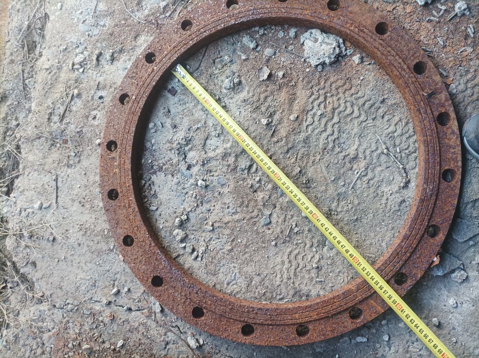 Металлические фланцы