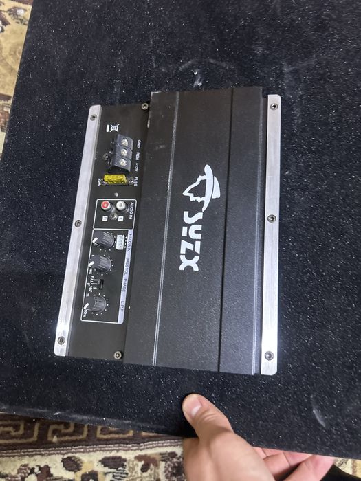 продаю сабвуфер в отличном состояний