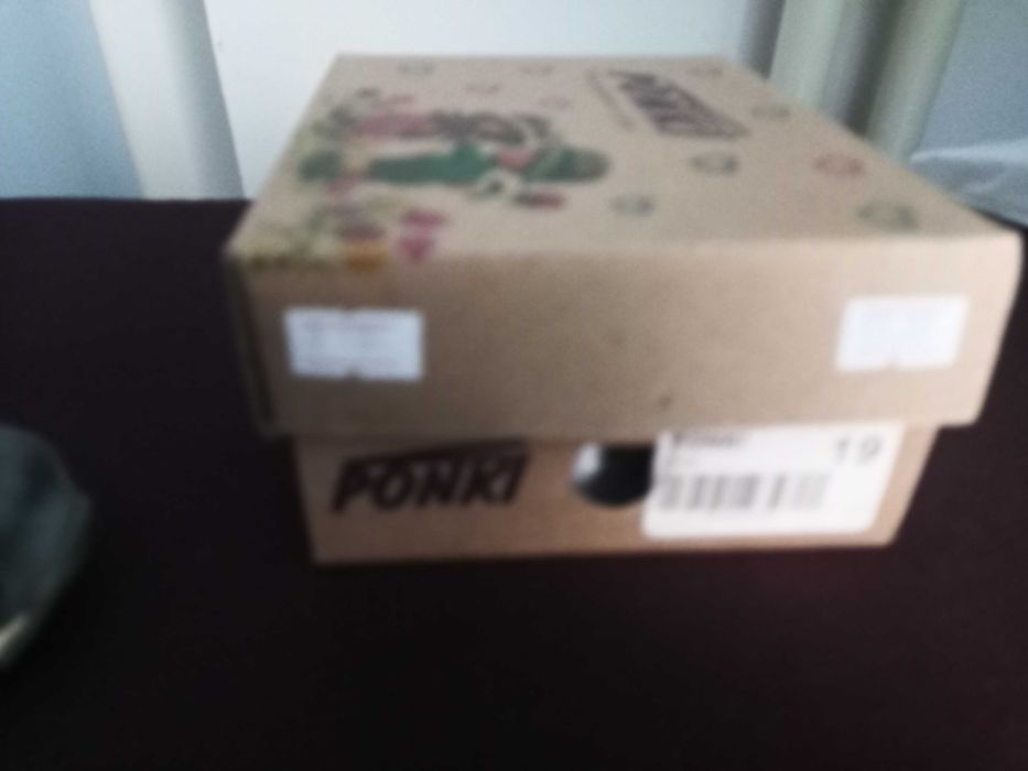 Детски сандали PONKI