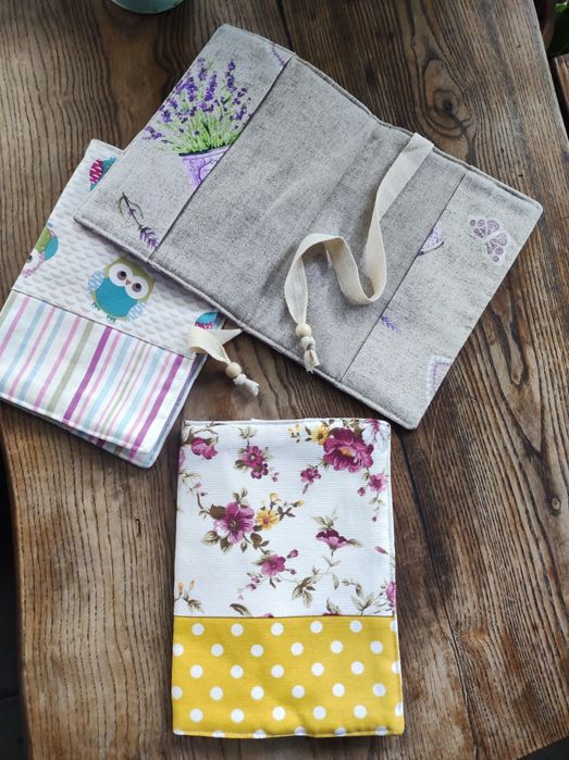 Текстилен калъф за книга