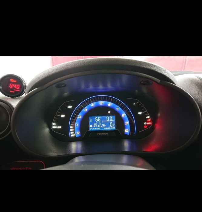 Щиток приборов на гранту