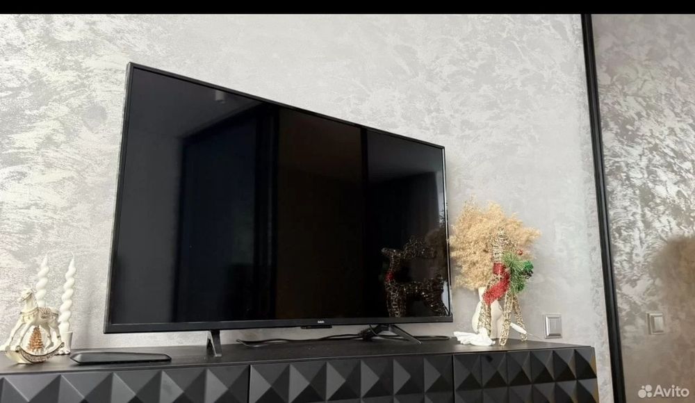 LG 43 телевизор сотилади