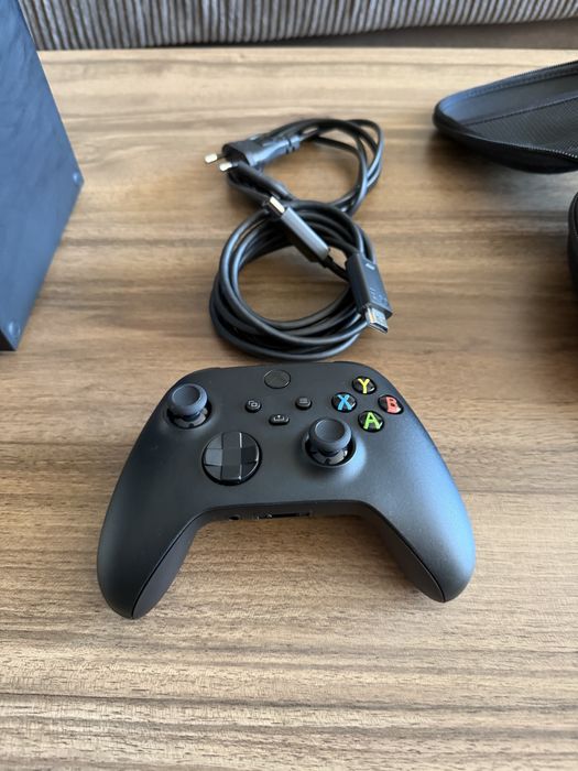 Xbox series X 1 tb + контролер Xbox Elite Wireless Controller, Series 2