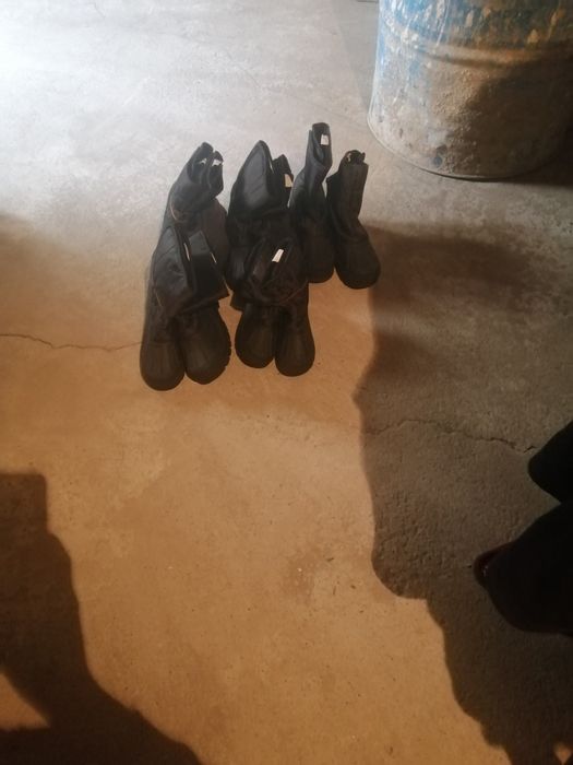 Сапожки 15шутк прадаеотся