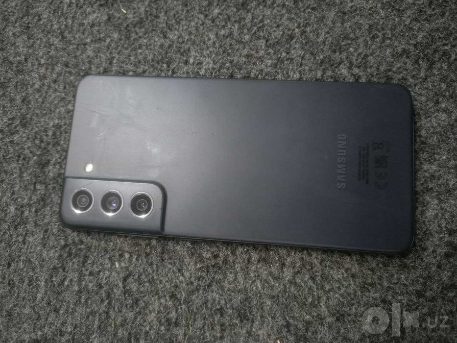 Original vietnam Samsung s21 FE 5G 8/256gb sotiladi