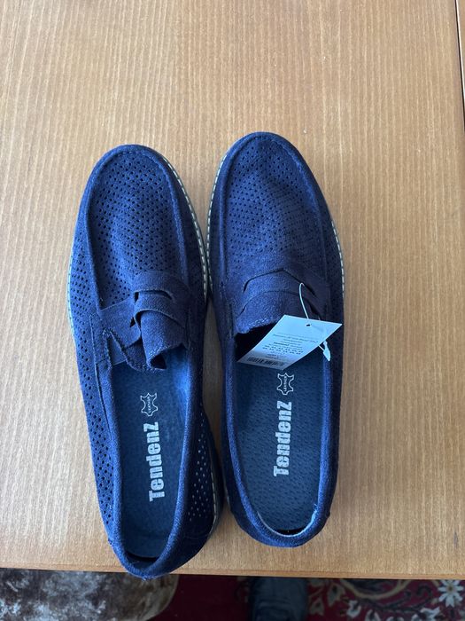 Продавам чисто нови обувки