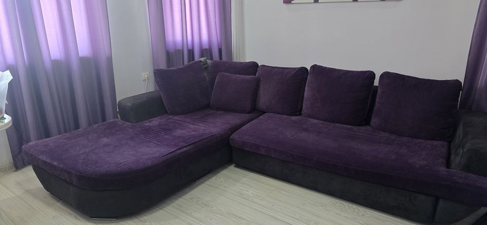 Голям ъглов диван