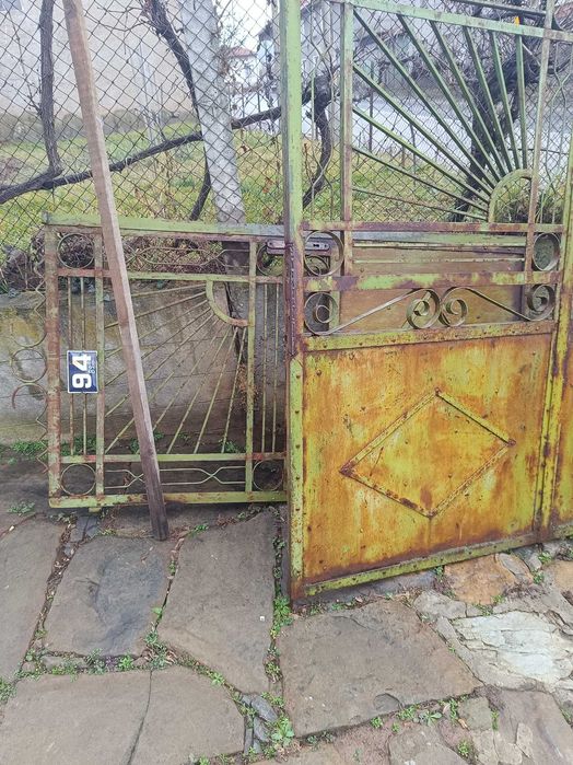 Масивна Порта 180/200 и Ограда 15 м.