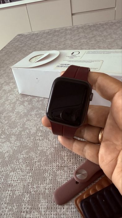 Apple Watch series 5   44mm
