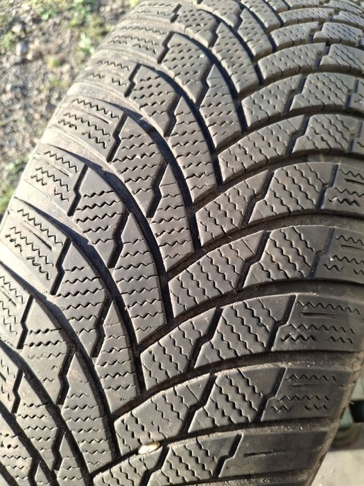 4 Anvelope de iarnă 255 60 r18  Firestone
