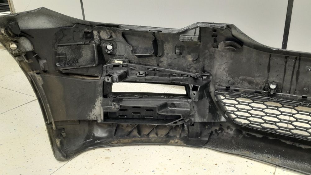 Бампер на бмв ж30