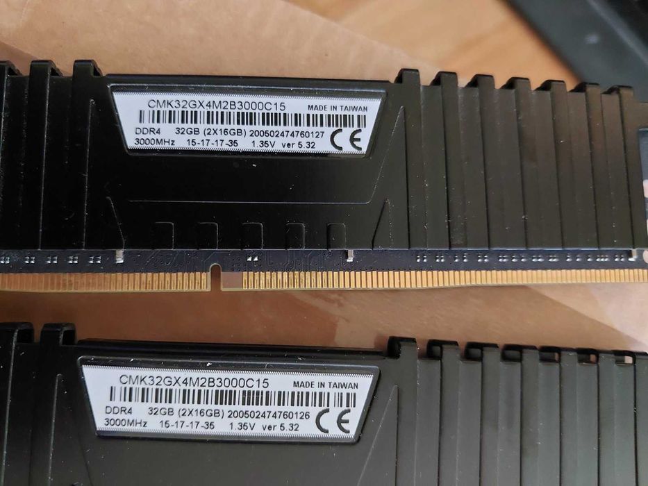 32GB 3000Mhz CL15/CL16 -  DDR4 RAM памет