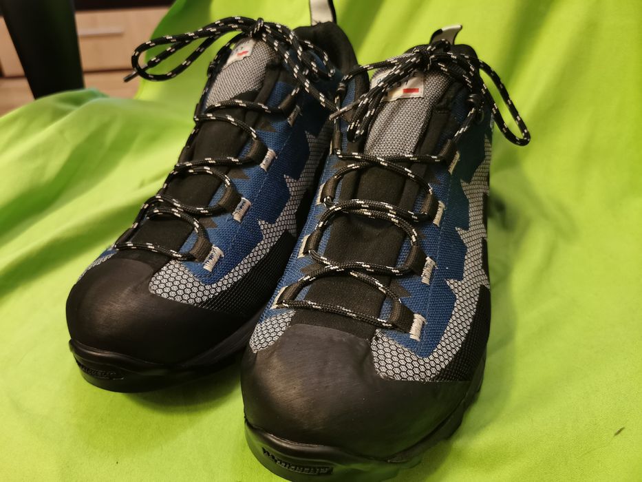 Adidasi Dolomite 44 GTX La Sportiva Mammut Salomon Hoka  Lowa  Meindl