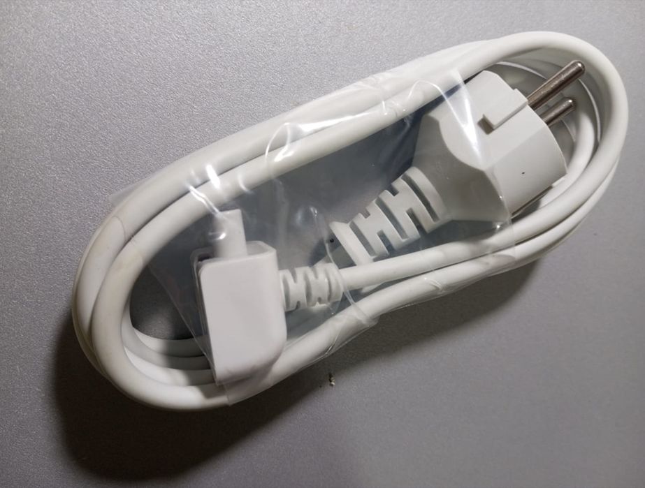 от ( Apple ) зарядка для MacBook - блок питания