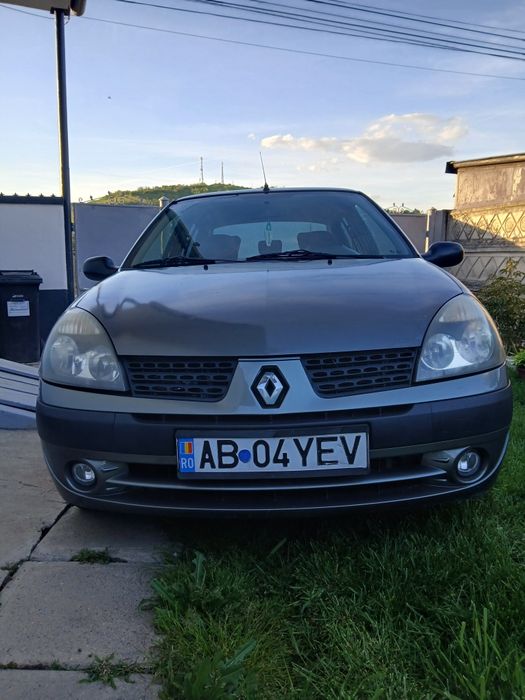 Vând Renault Clio 2003 1.4 benzina