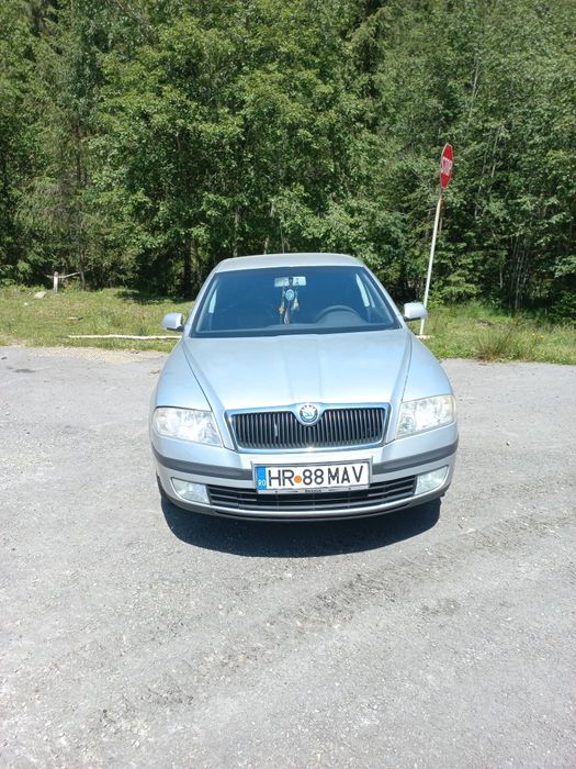 Vând Skoda Octavia 2 1.6 mpi