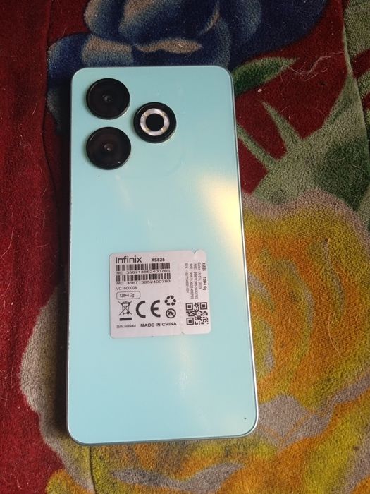 Продам телефон рабочий