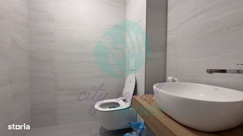 Spațiu comercial 96 mp + terasă 30 mp | Vitrină stradală
