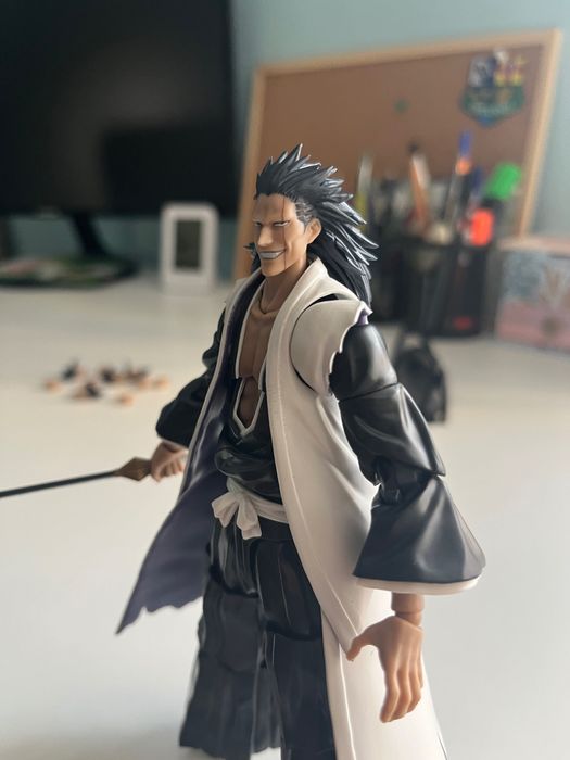 Figurina S h Figuarts Kenpachi Zaraki