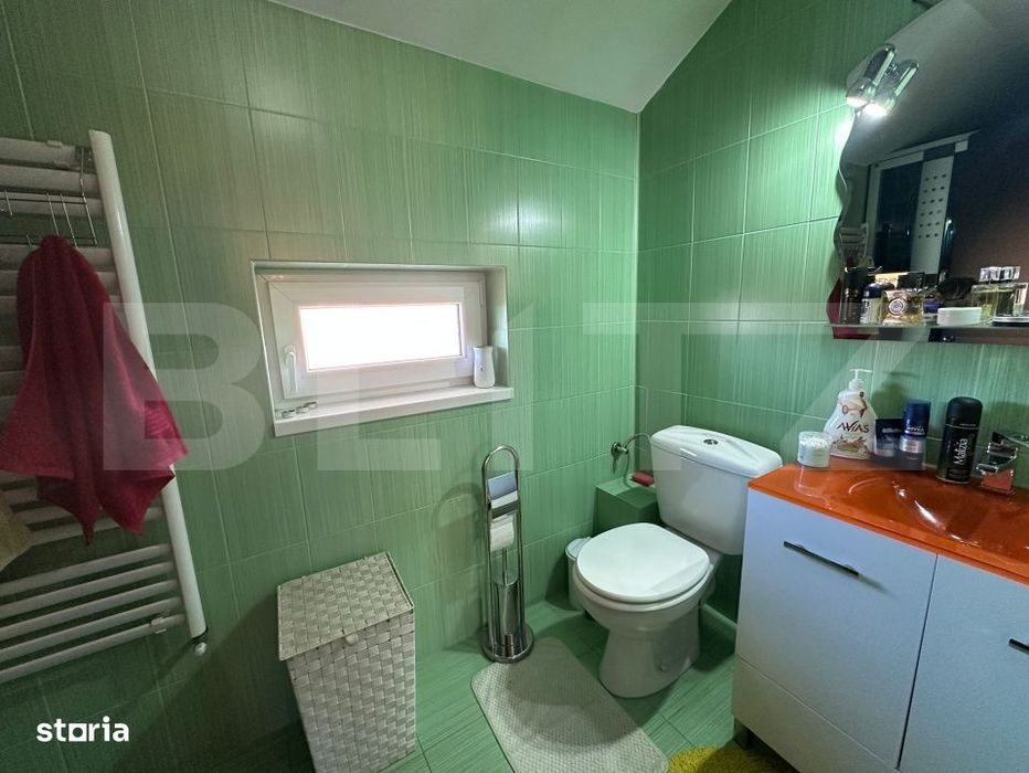 Casa de vanzare, 350 mp utili, 1000 mp teren - Cetate