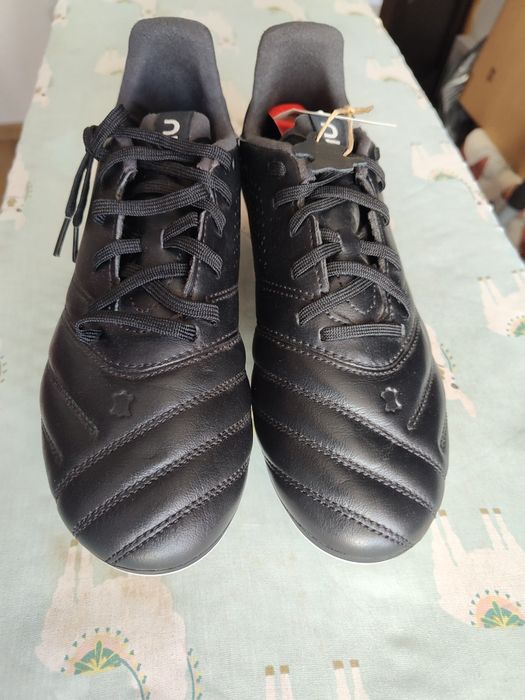 Crampoane din piele FOTBAL Kipsta Viralto II Matador FG negru, mărime