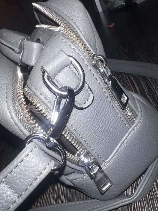 Кожена дамска чанта