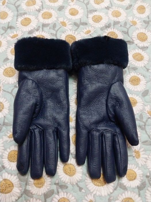 Перчатки женские новые