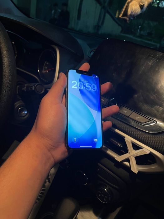 Iphone 12 pro ideal srochna sotladi 2.5 mln