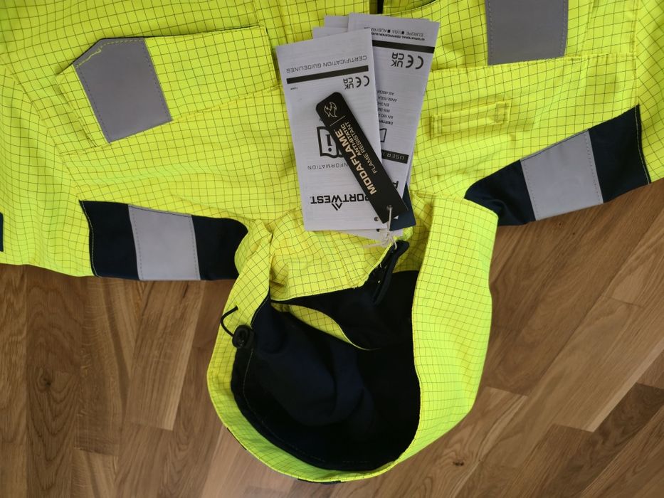 Jacheta Modaflame Rain Multi Norm Arc Portwest MV70 marime L noua