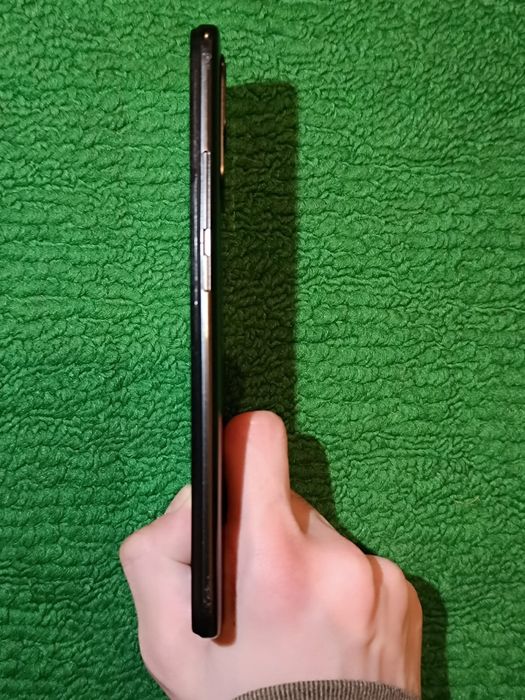 Redmi 10s pro коробка зарядка есть