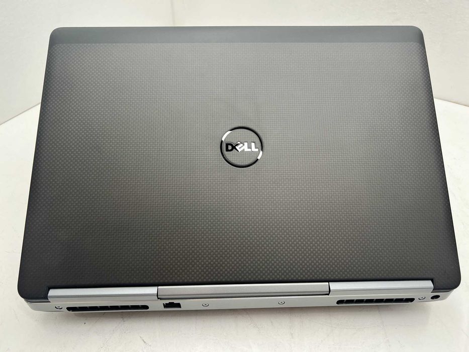 Dell Precision 7520 15.6" IPS FHD i7-7820HQ 32GB 510GB M1200/->Отлични