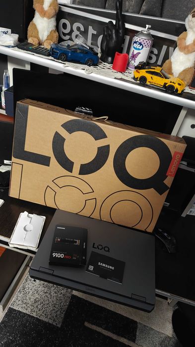 Laptop Lenovo LOQ 17IRX10 RTX 5060 115w 14700hx 32gb 2tb samsung 9100pro 1tb 17" + periferice si accesori+ ghiozdan Lenovo