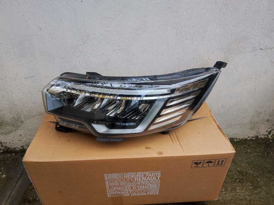 Far stanga LED Pure Vision  Renault Trafic 2022 2023 2024 2025 OE