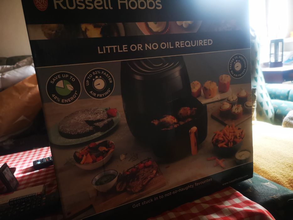 Russel Hobbs SatisFry еър фрайър - 5 литра голям