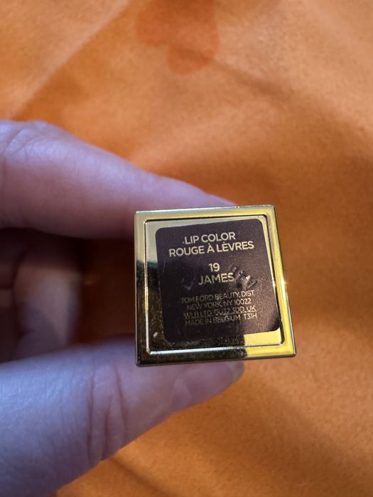 Vand diverse machiaje unele sunt noi unele sunt probate