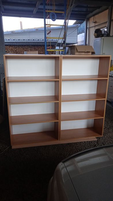 Шкаф офисный    .