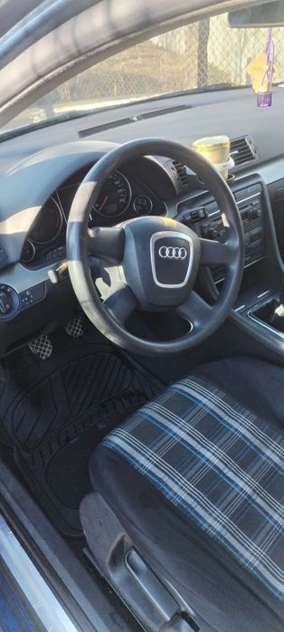 AUDI A4 Avant 0 — imagine 4
