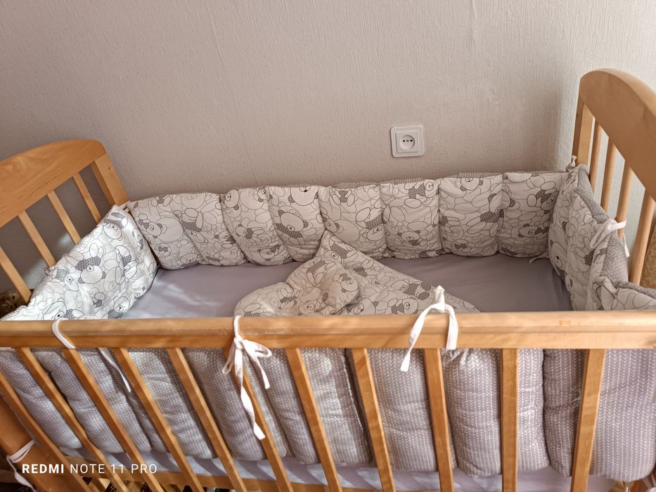 Продам кроватку + матрас + бортики с одеялом