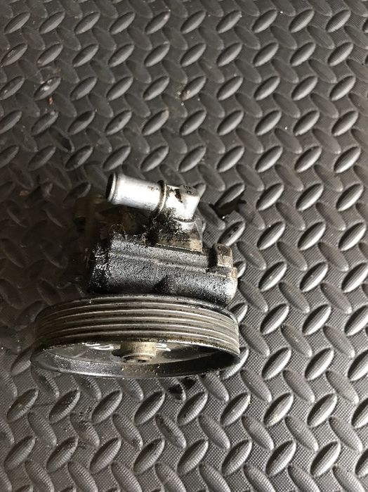 Помпа за Хидравлично Управление за Citroen/Peugeot C5 16V, 2.0 (2001-2004) 9636086580