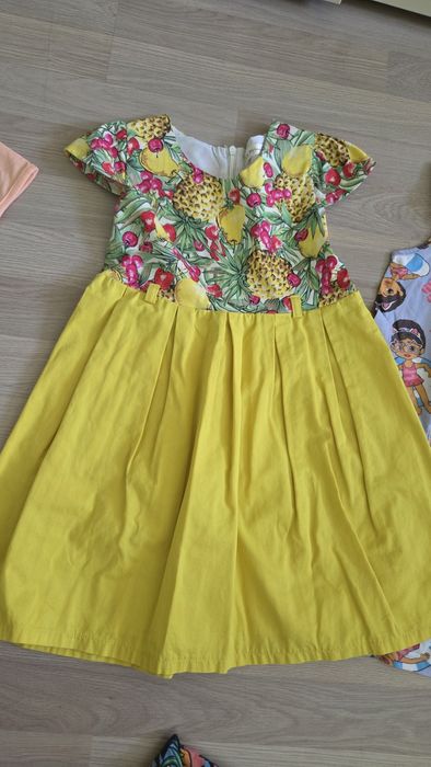 Летни лотове Zara, DKNY, Benetton, HM, Reserved, Waikiki 122 см