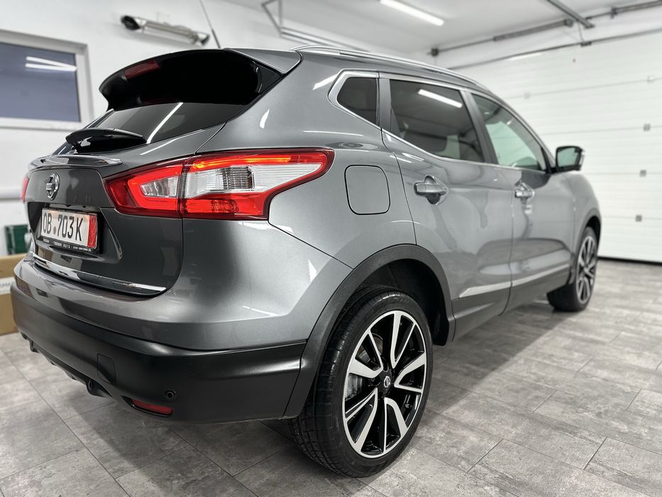 Nissan Qashqai Tekna 4x4 Panorama, Keyless, LineAssist, Camera360!