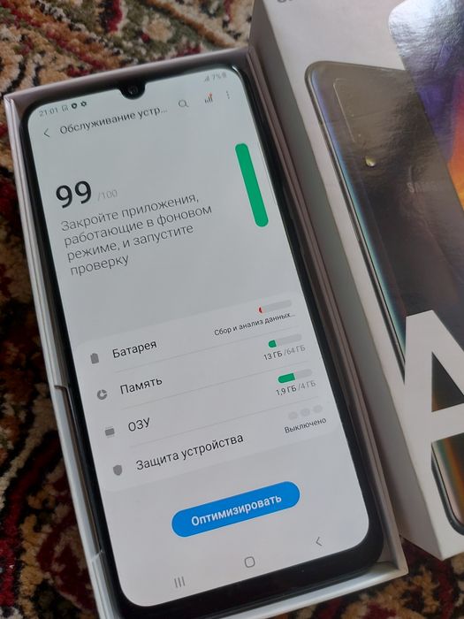 Самсунг А50 64 гб как новая