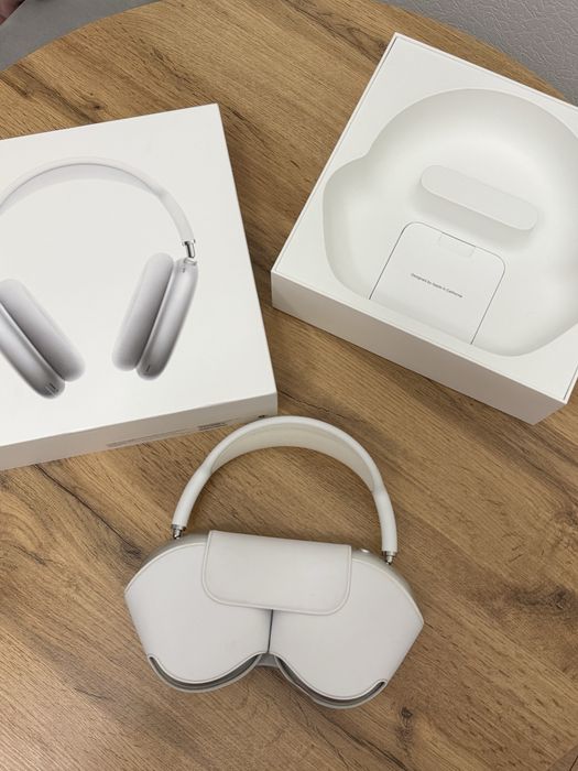 Наушники AirPods Max silver Apple