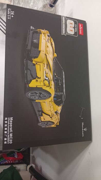 Vând lego  Audi și Manserati