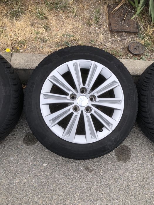 Оригинални лети джанти Peugeot 308 16” + всесезонни гуми Nexen