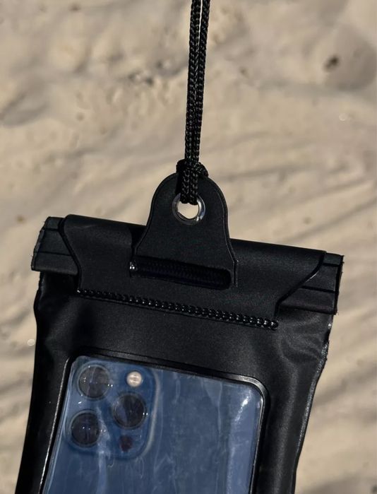 Водонепроницаемые чехлы универсальнае