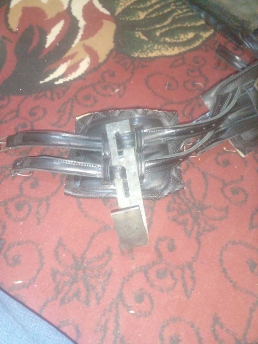 Girija uchun tornikdan oyoqdan  osilish qurilmasi