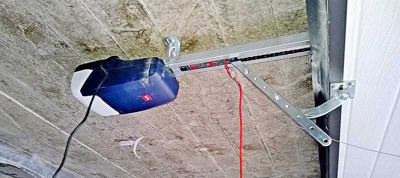 Сервисное обслуживание автоматических ворот и оборудования.